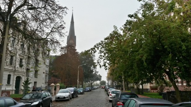 Südstraße mit Johanneskirche