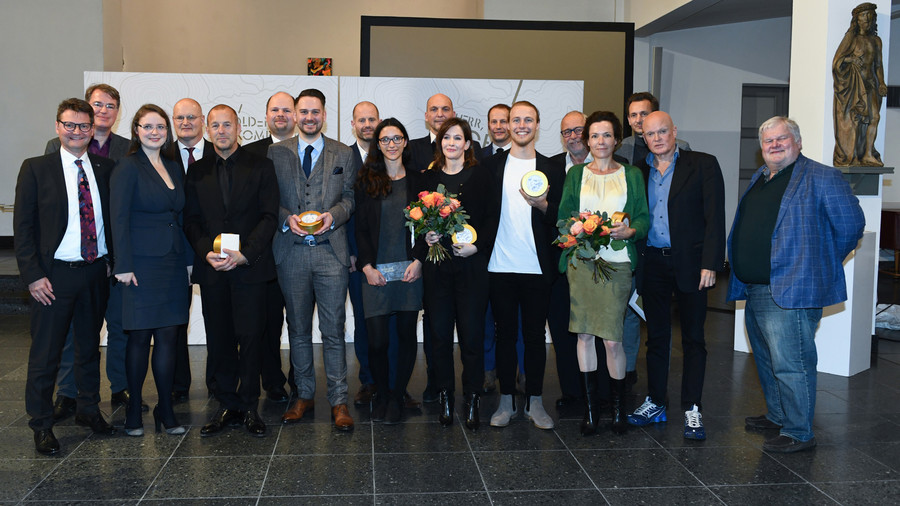 Preisträger, Laudatoren und Gastgeber des Christlichen Medienpreises Goldener Kompass 2019 (Foto: Annegret Hilse)