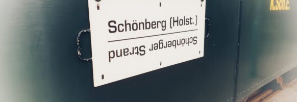 Personenzug nach Schönberg